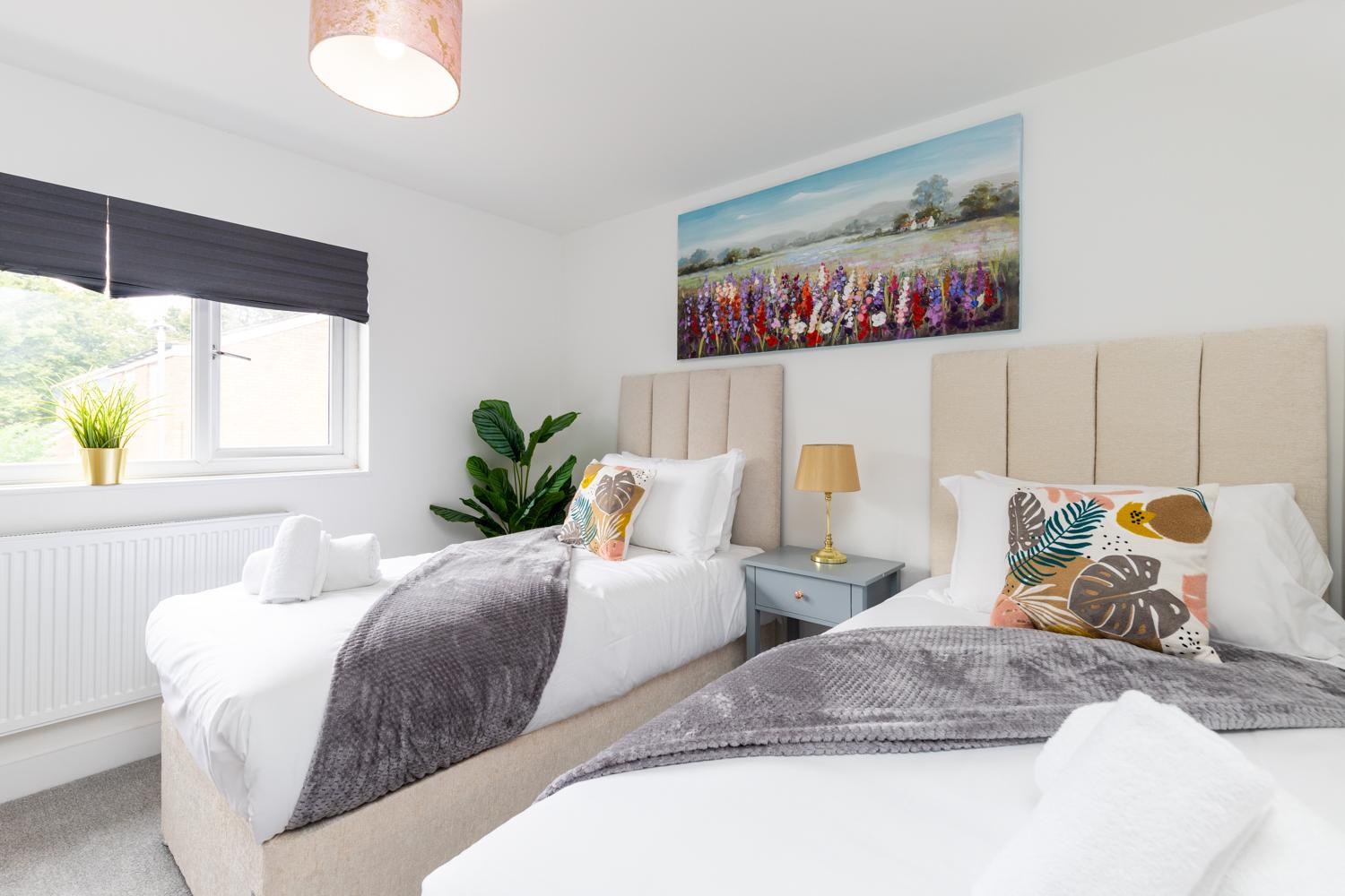 3 Bedrooms House Stevenage Herts3