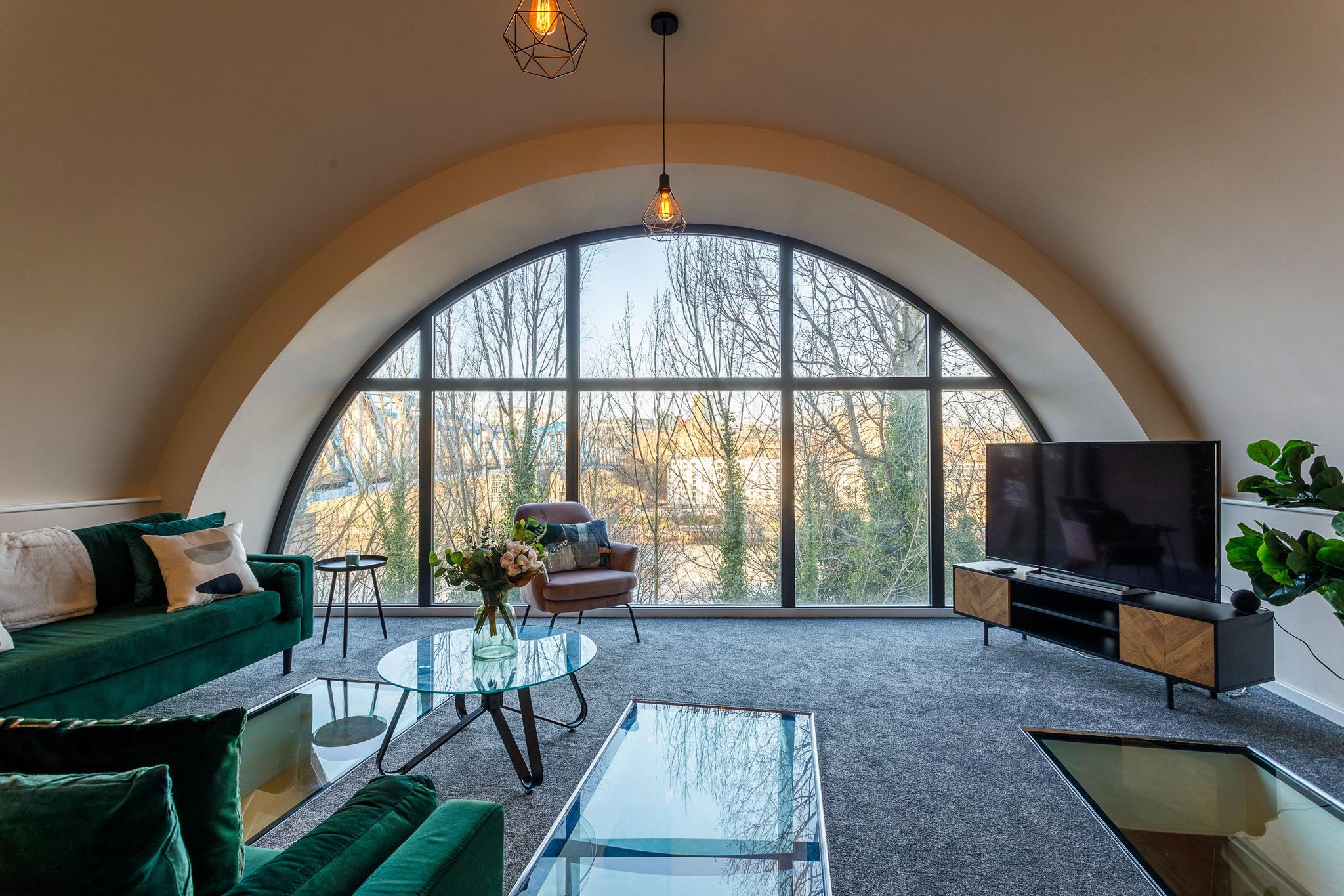 Stylish Duplex 5 min walk from centre6