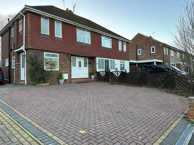 Quebec House - Swindon