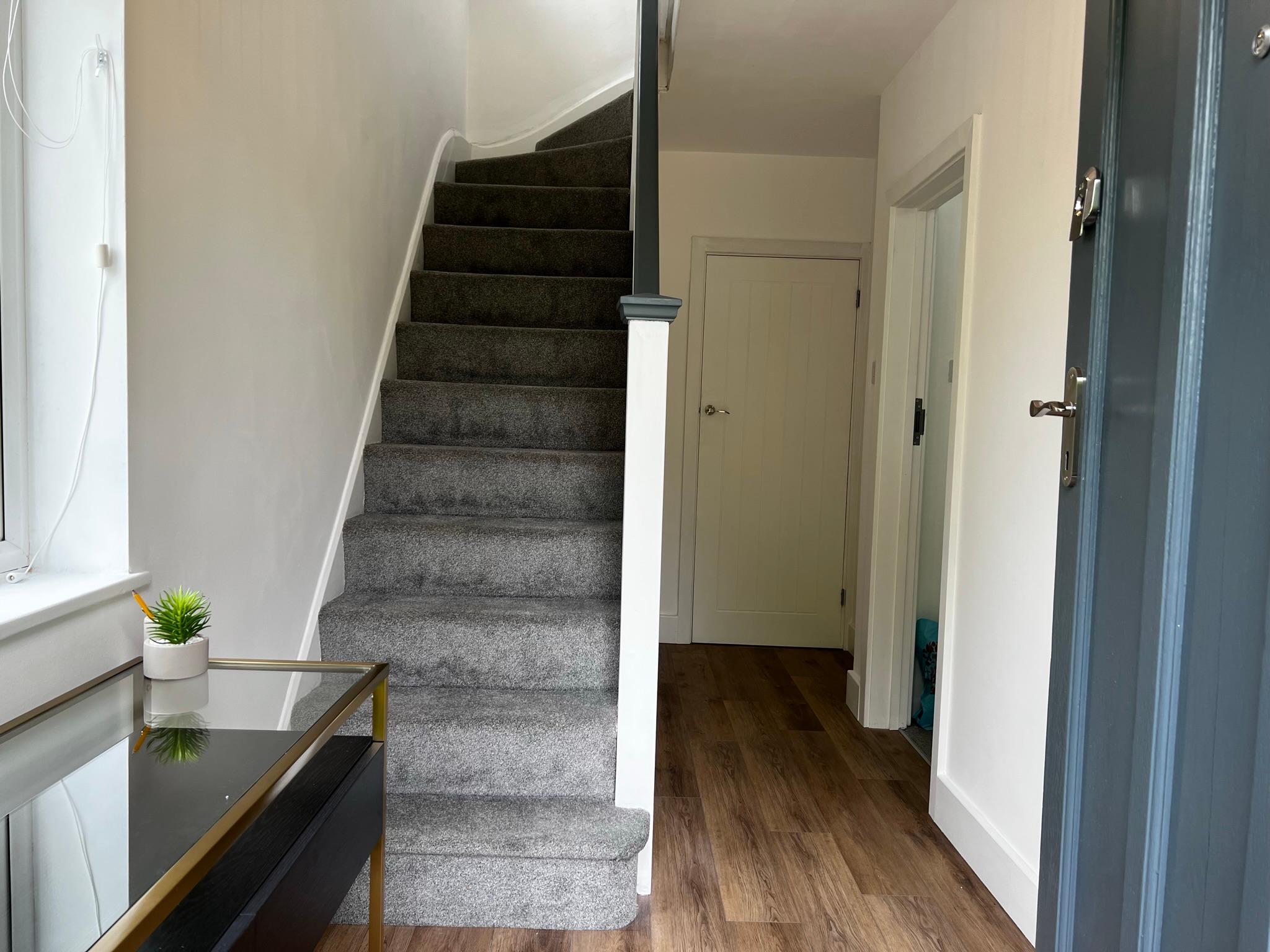 Modern|3BR|Free Parking|Central6