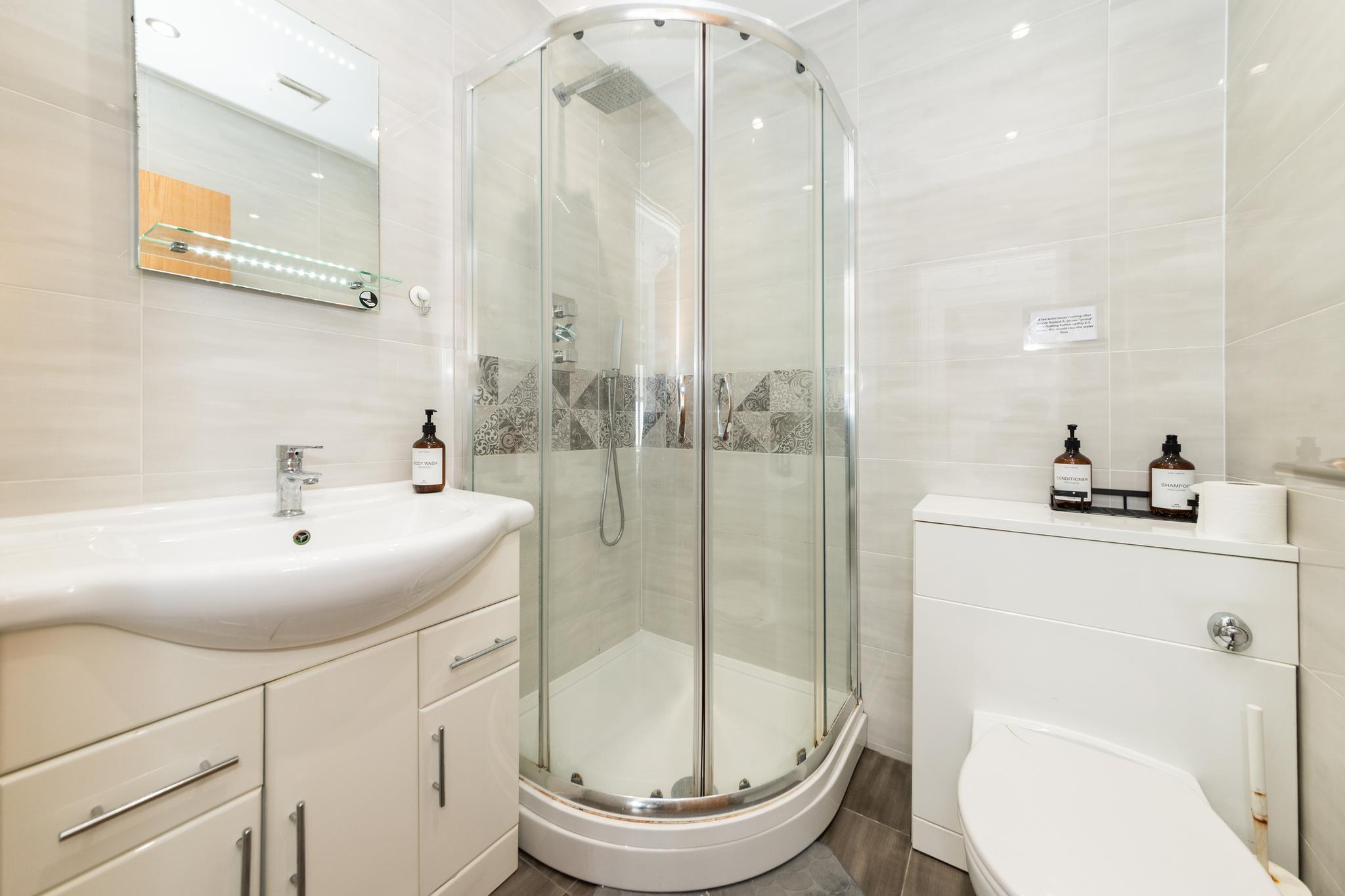 IBEX HOUSE | Free Parking | Fully Equipped Flat5