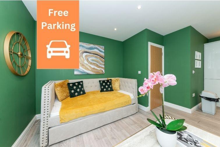 Free Parking 2Beds Flat Weekly/Monthly Stay Saving
