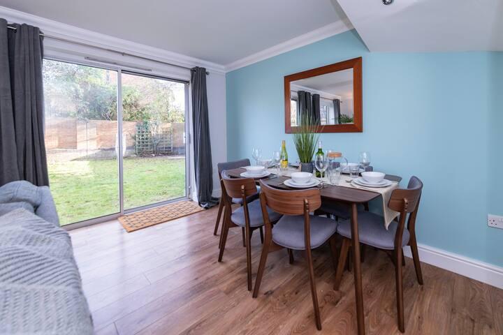 Ratby - 5 Beds, Garden & Parking3