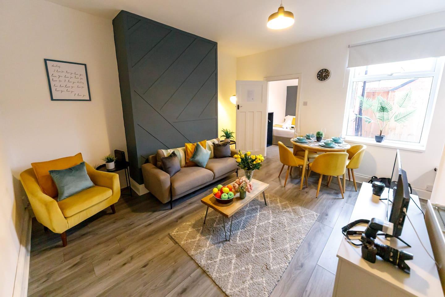 Bright 2Bed Flat FREE Parking