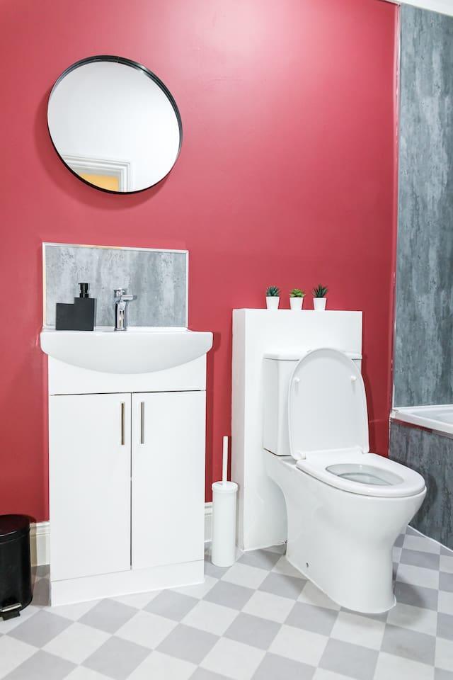 Bright 2Bed Flat FREE Parking2