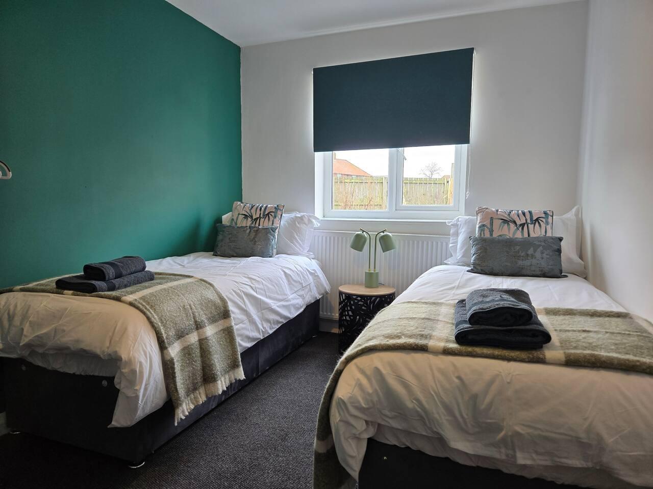 2bed Cowgate next Newcastle Golf Club Free Parking4