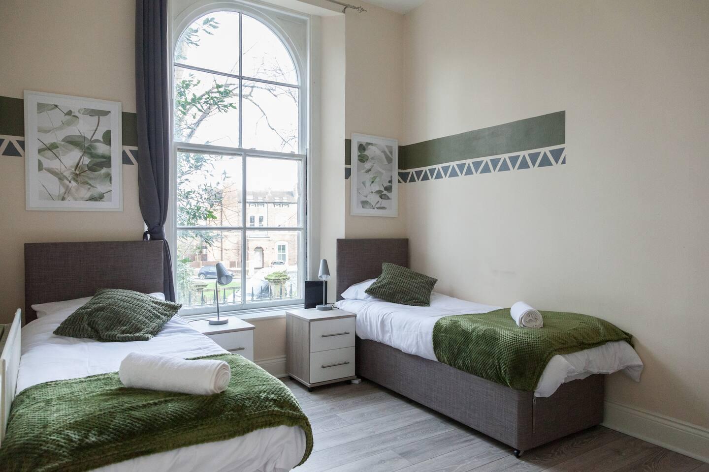 Contractors Pad |Free Parking |Fast WiFi |25% Off2