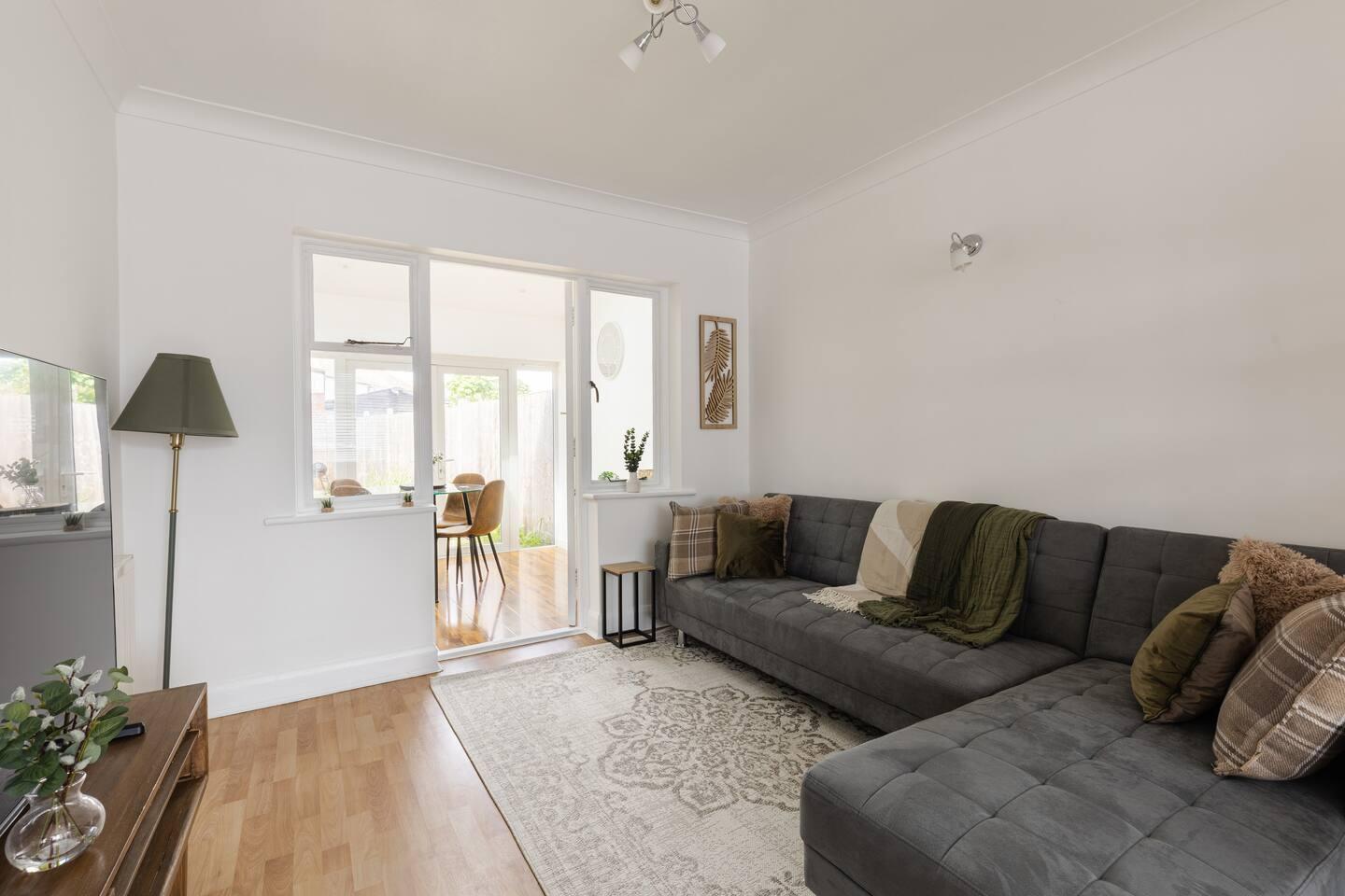 Spacious London Oasis1
