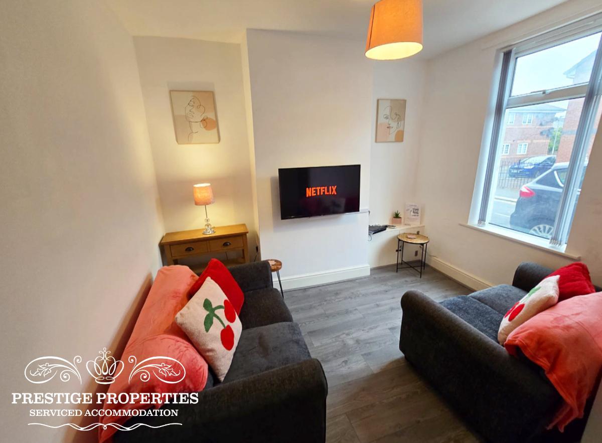 Cross Street by Prestige Properties SA2