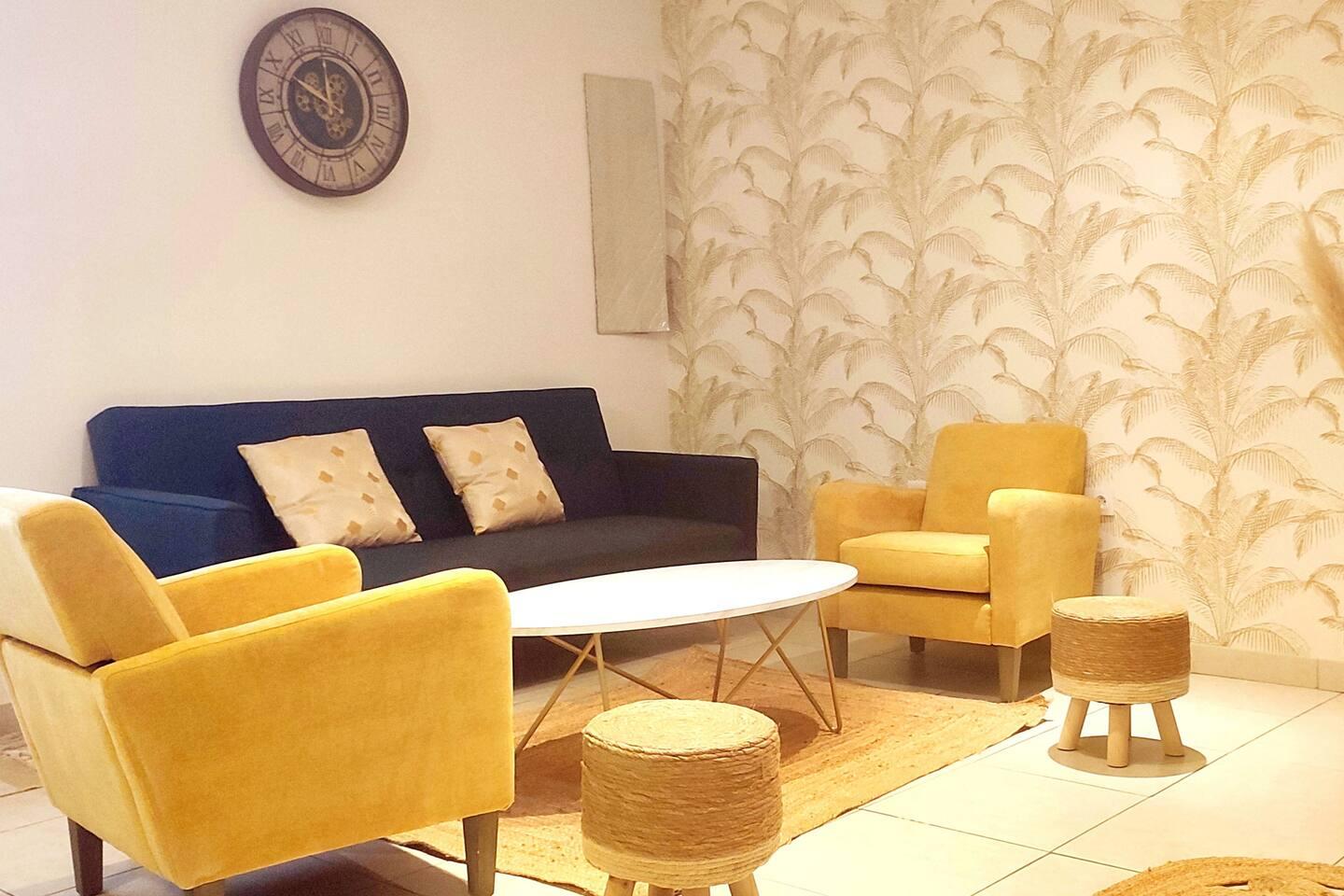 Central, cosy & spacious appt - 5 double Bedrooms1