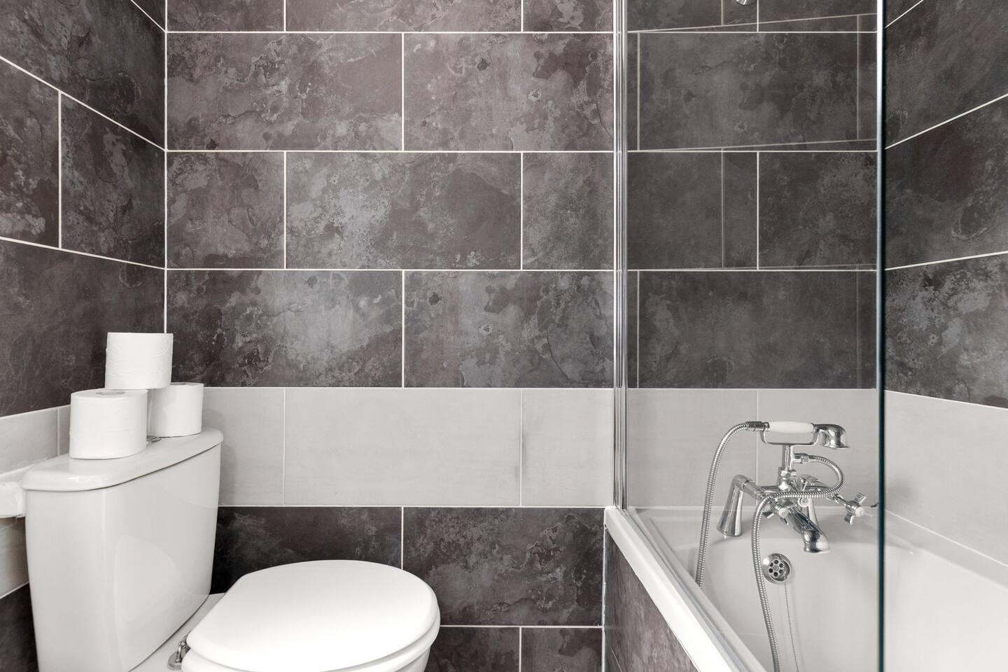 Herne Bay Pier Gem 30 seconds From the Coast5