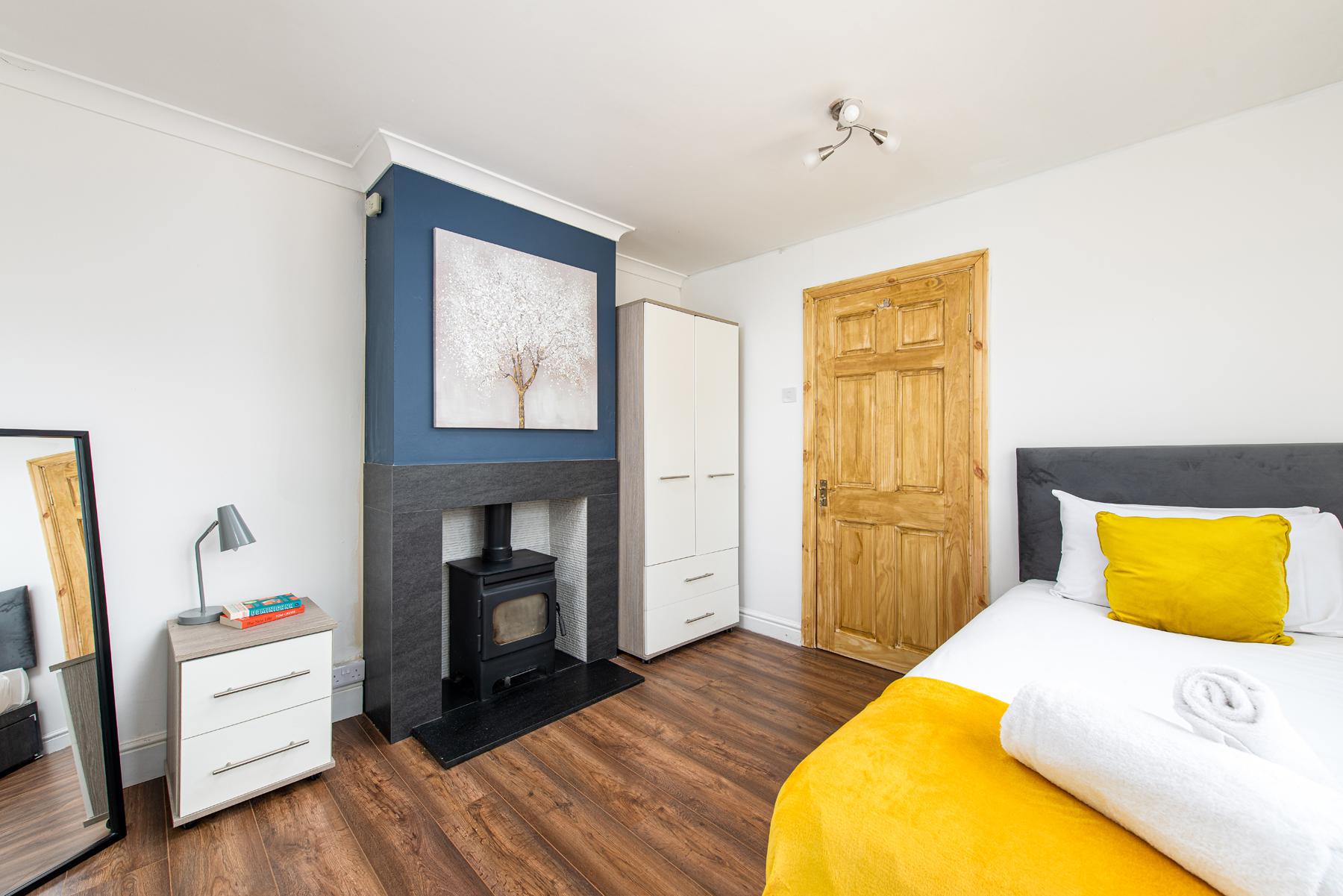 Business & Families-Spacious 4Bed-Private Parking5