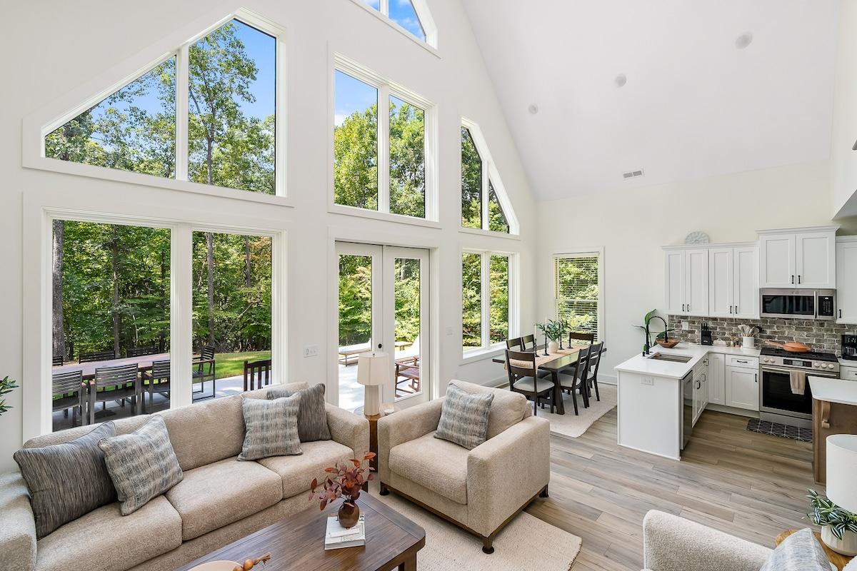 New construction close to 12 Mile Park & Clemson!2