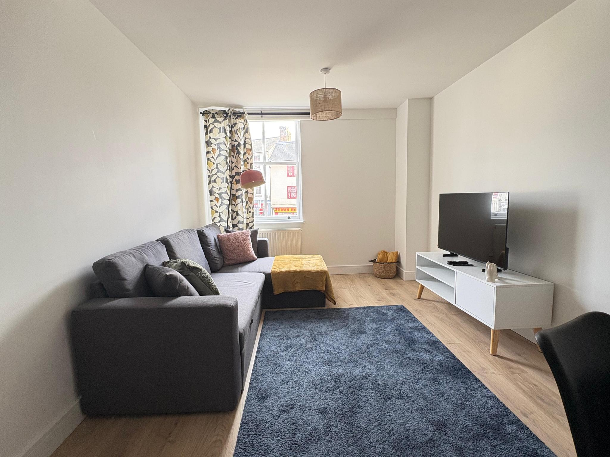 Unique 2 Bedroom Flat in Bicester2