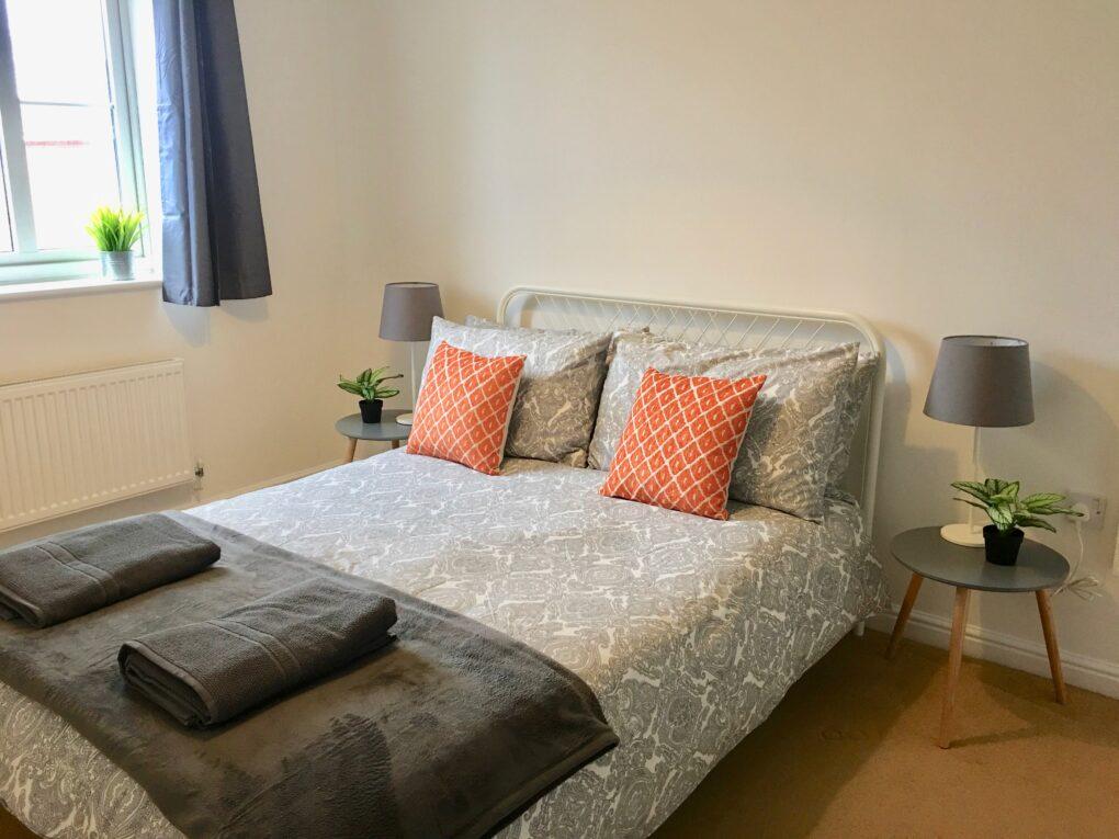 AwayOnBusiness | Spacious Detached Highfield House2