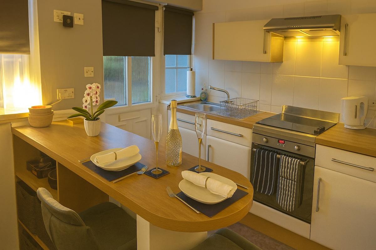 Comfy Studio in Canal Country2