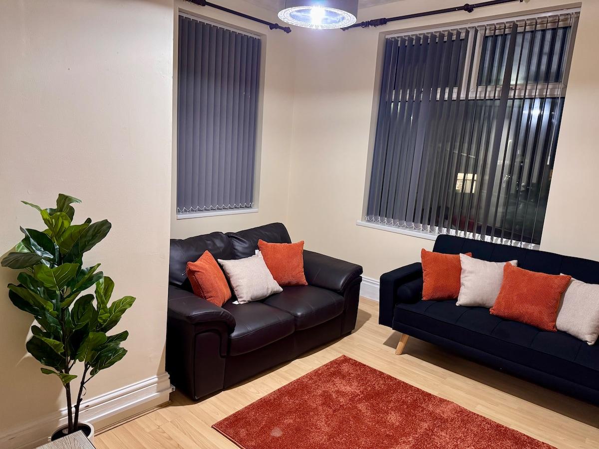 Contractor & Family Stay • 2BR House • Parking2