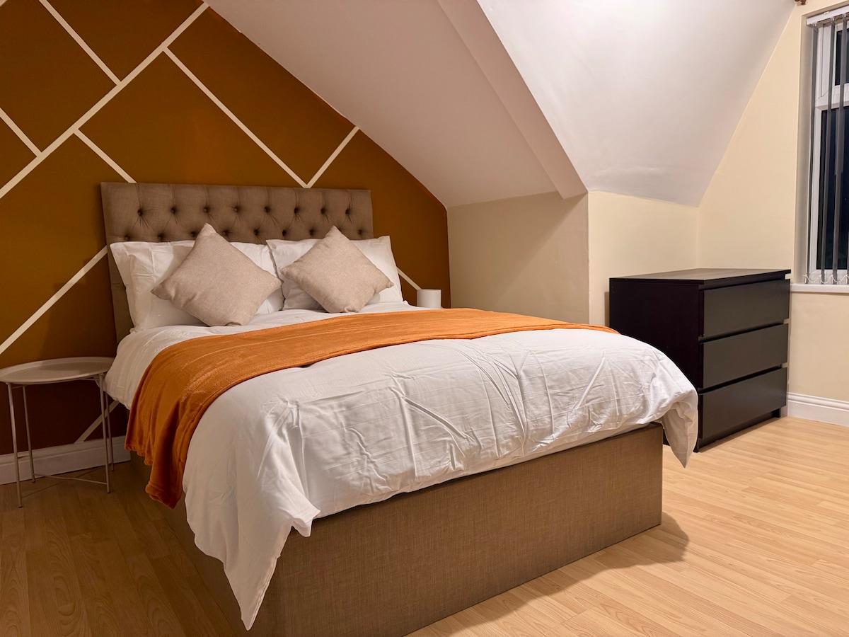 Contractor & Family Stay • 2BR House • Parking