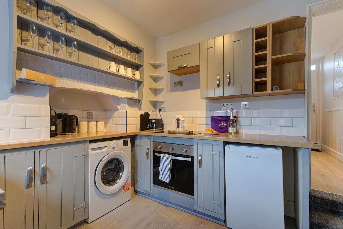 Cosy Stamford Retreat 2 Bed House Near Town Centre3