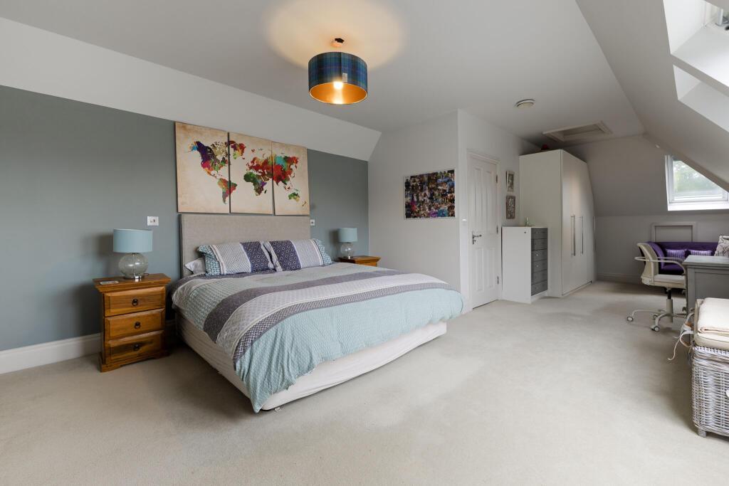 Luxury Mansion Farnham | pool gym EV Charger annex5