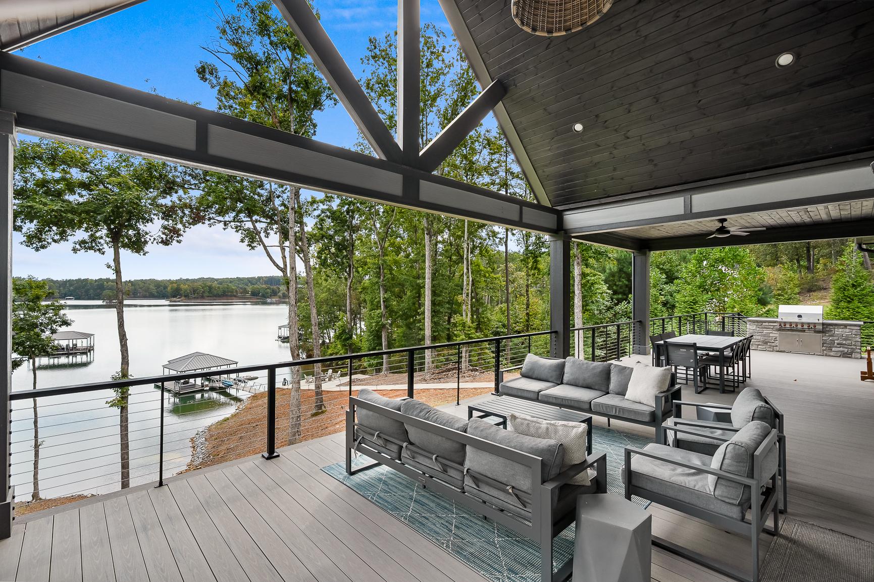 Cane Creek Retreat on Lake Keowee!1