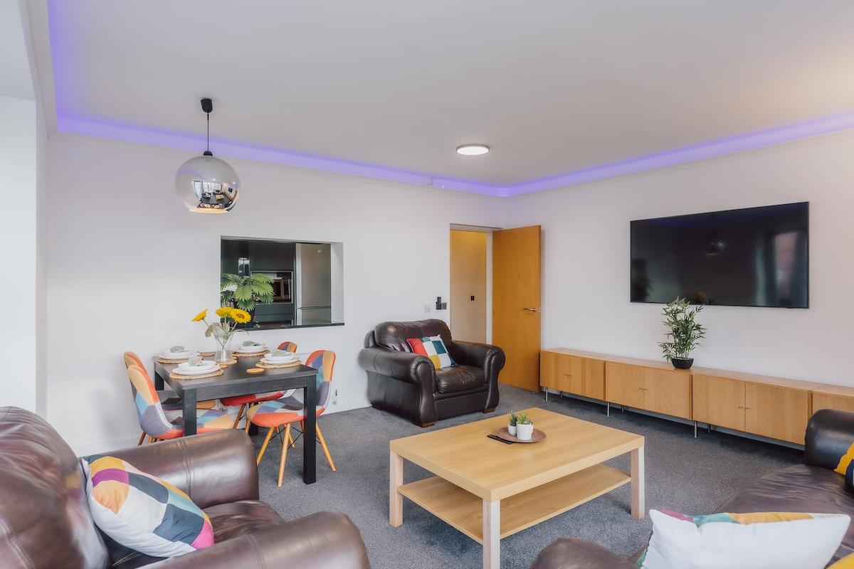 City View Penthouse @ Leicester