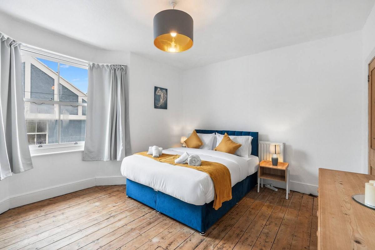 The Quirk & Timber Retreat - Free Parking6