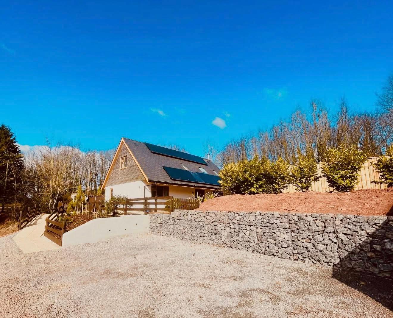 Stunning cottage with hot tub
