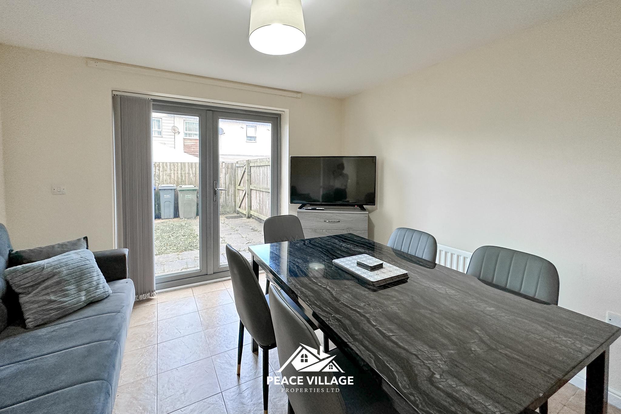 Ashton Co-Living - Private Room Self-Cater4