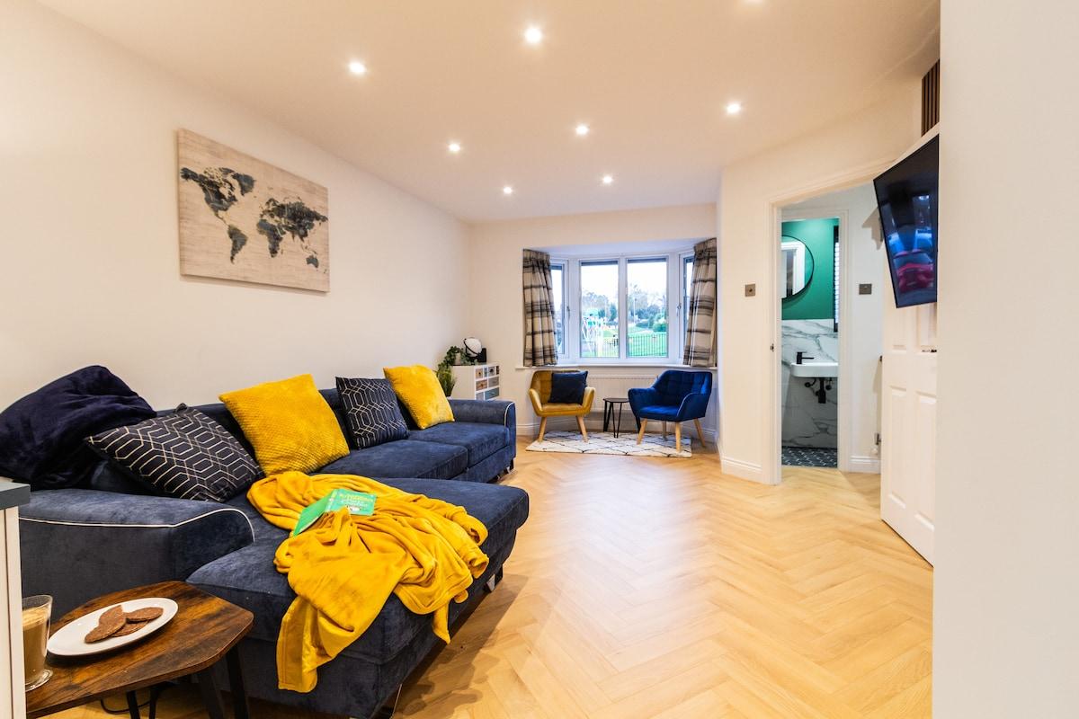 Charming Home in Bromsgrove: Perfect for Groups