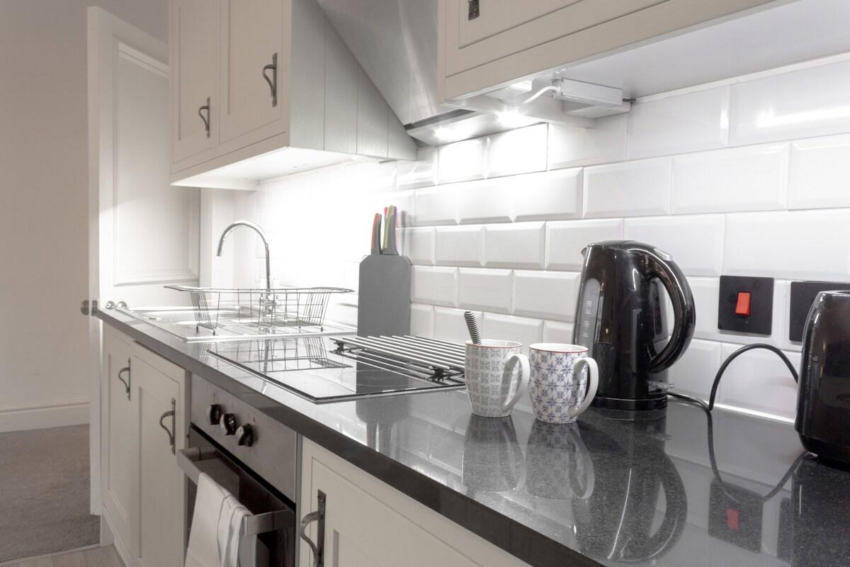 Chic Centrally Located 1Bed Apt in Chester6