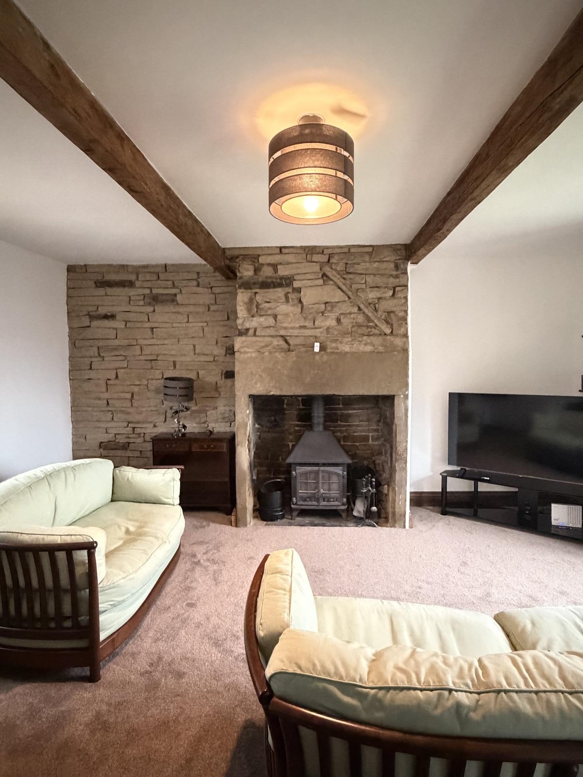 Bradshaw Cosy 2BR Retreat - Free Parking!3