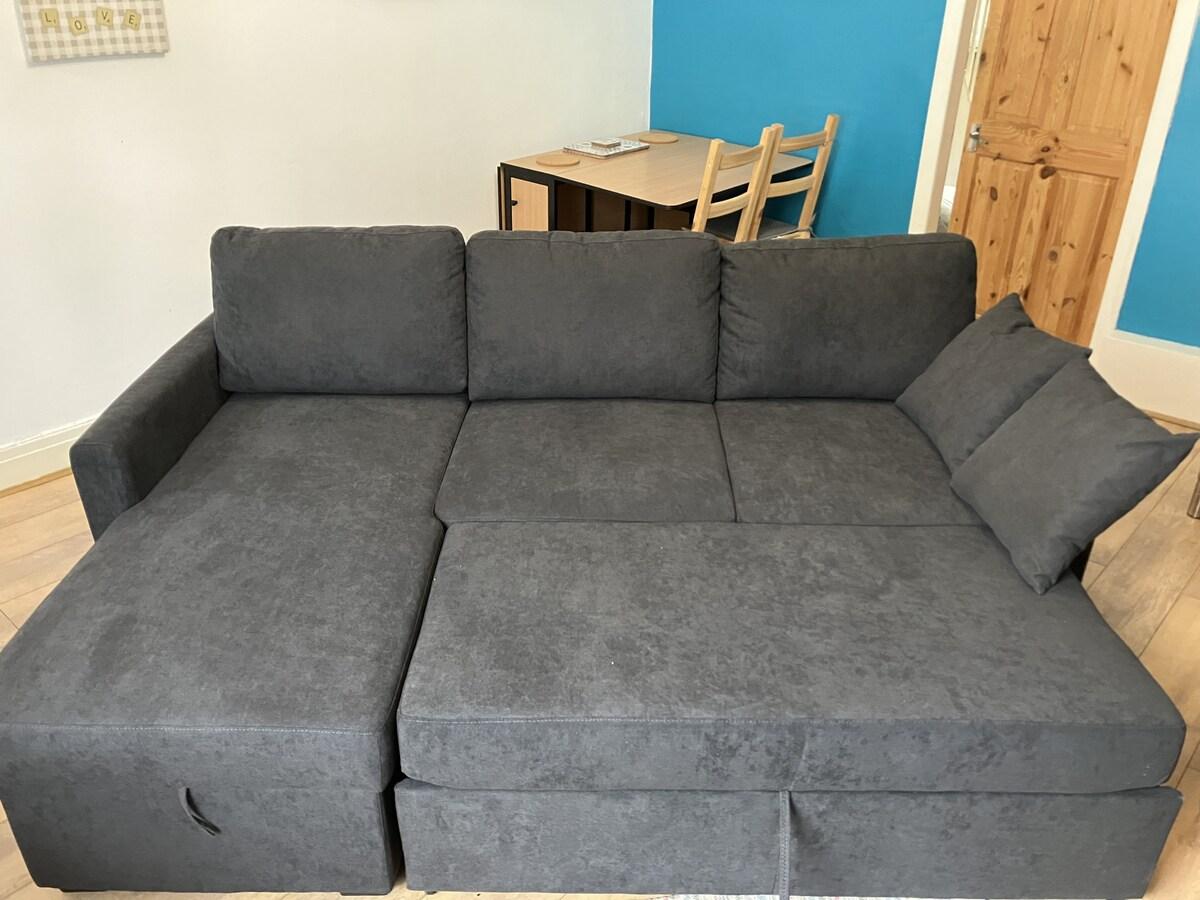 Cosy Escape: 2Bed Home in Littleborough3