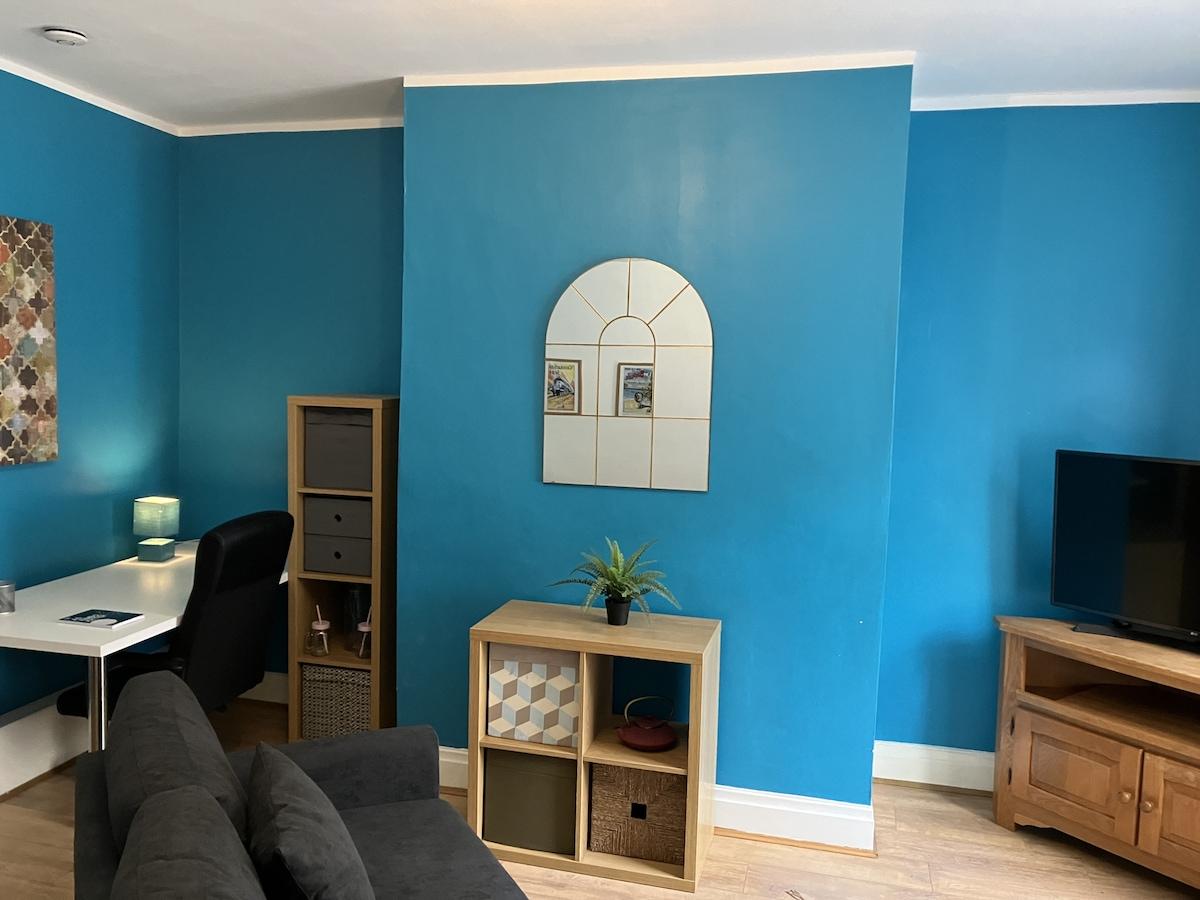 Cosy Escape: 2Bed Home in Littleborough5
