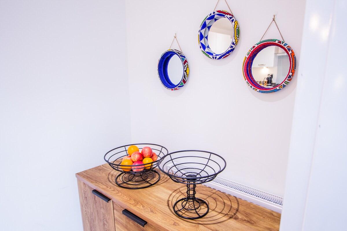 Charming 1BR House in Eccles with Free Parking5