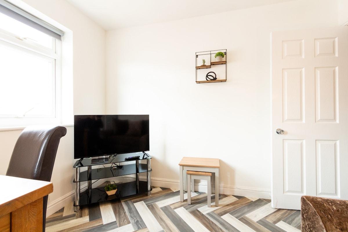 Cosy & Compact Apartment in Swinton6
