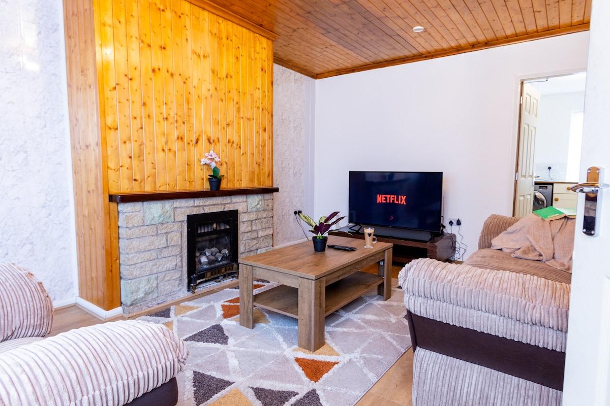 Charming 3BR House - Perfect for Group Stays