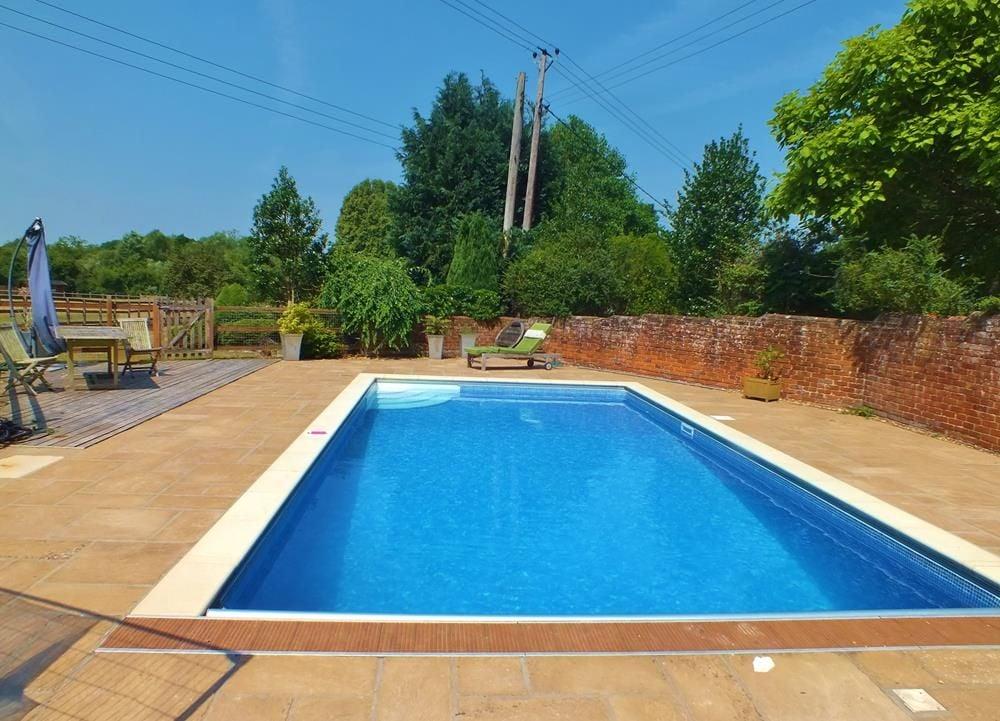 AwayOnBusiness | Riverside: The Lodge Winchester