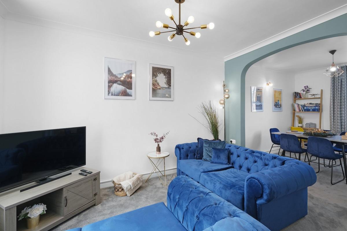 The Charming 3 Bedroom House at Blakes Cottages4