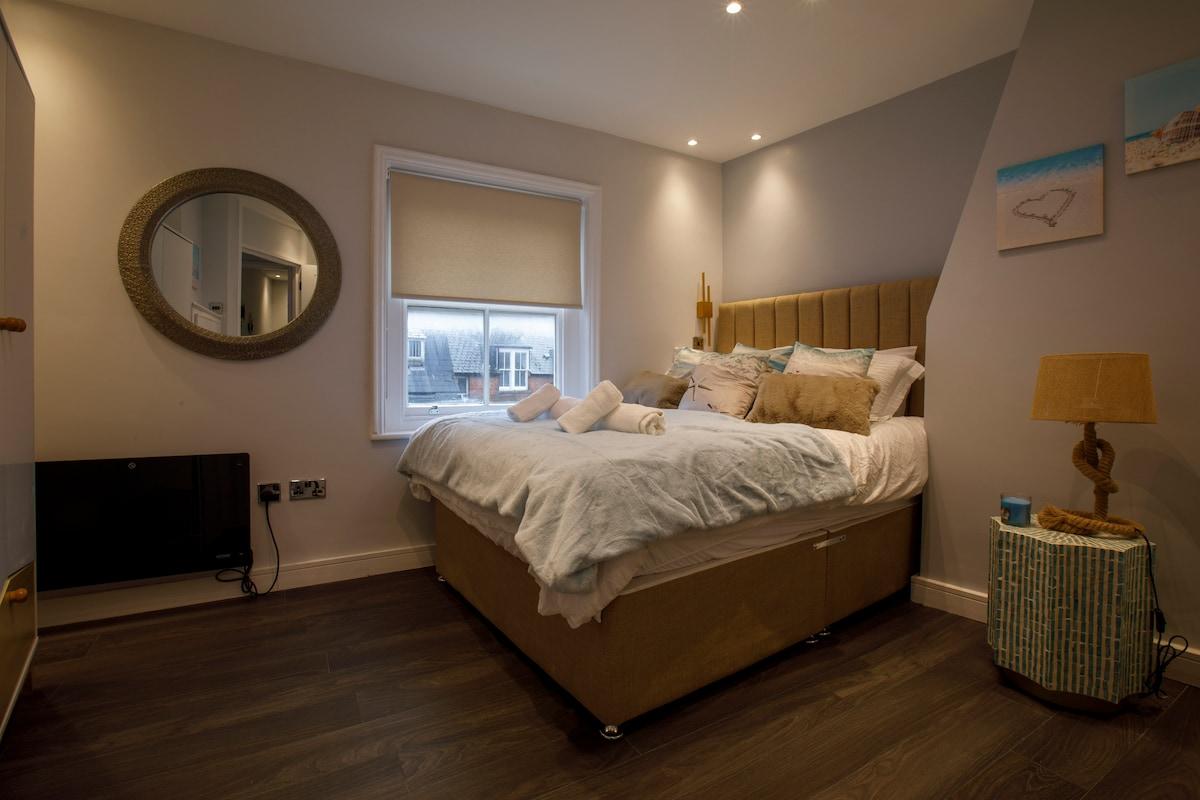 Charming Central Weymouth 2bed next Beachfront6