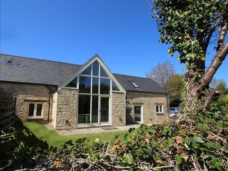 Malt Barn Holiday Home with 7 Bedrooms & Hot Tub1