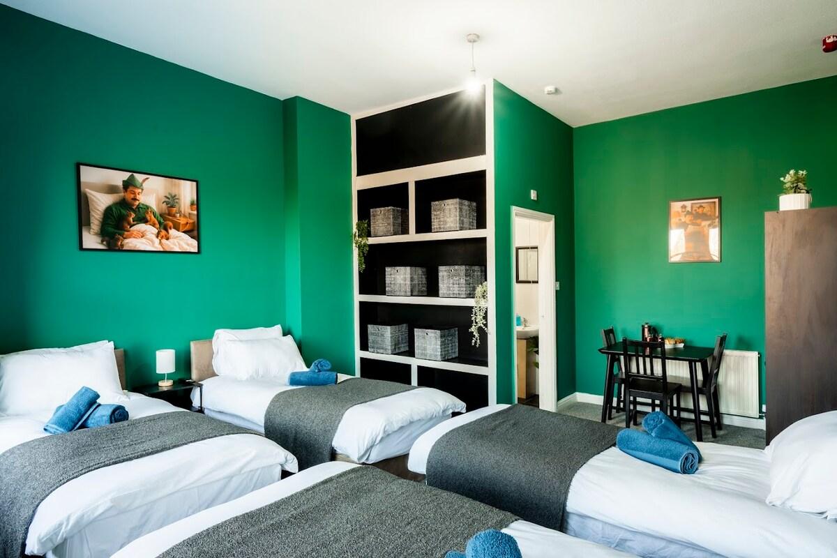Room Only | Upper Ensuite | Sleeps 43