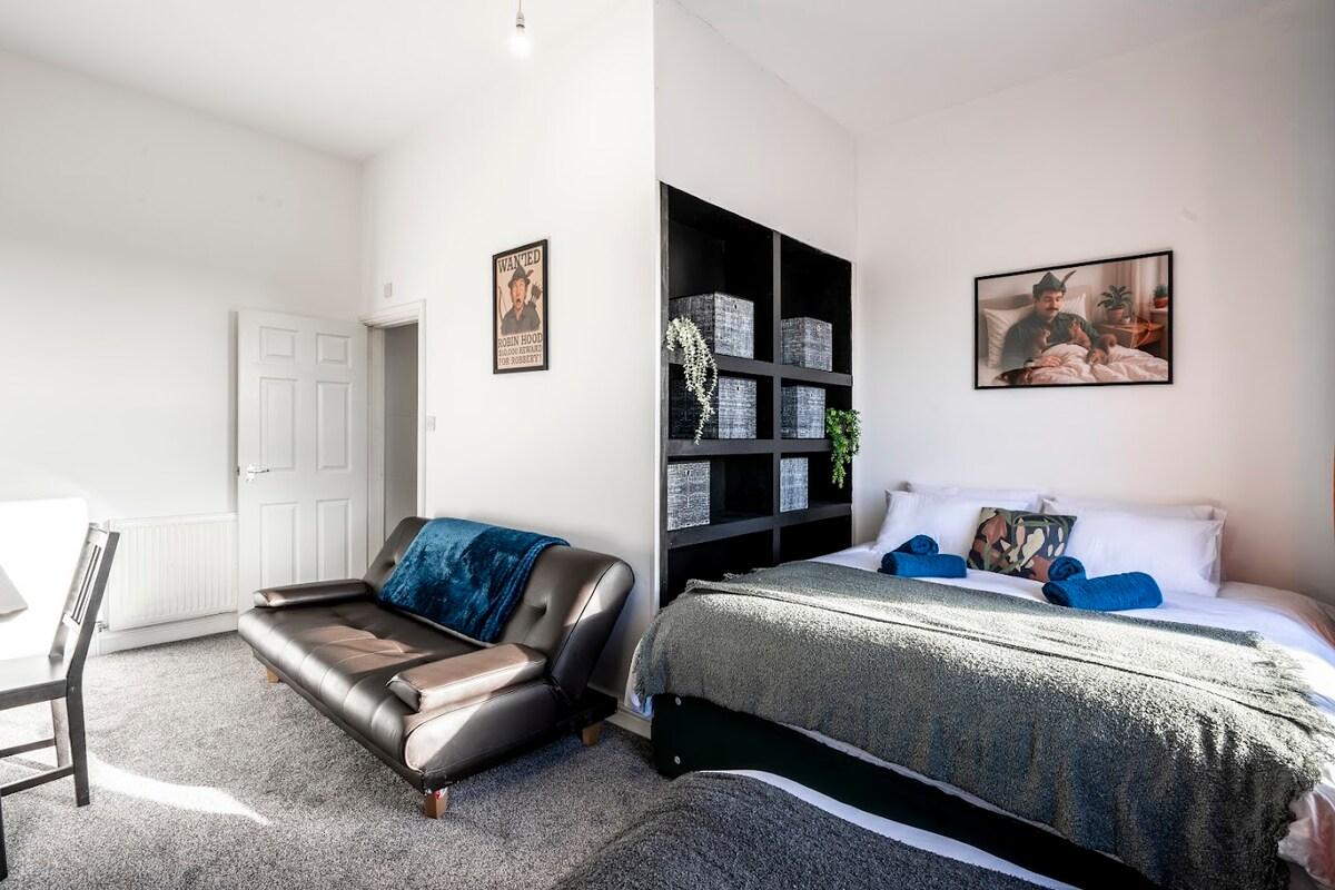 Room Only | Ensuite | Super King | City2