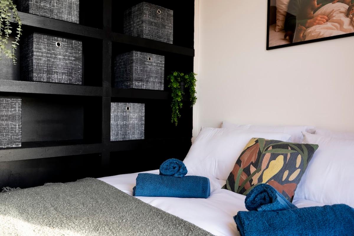Room Only | Ensuite | Super King | City3