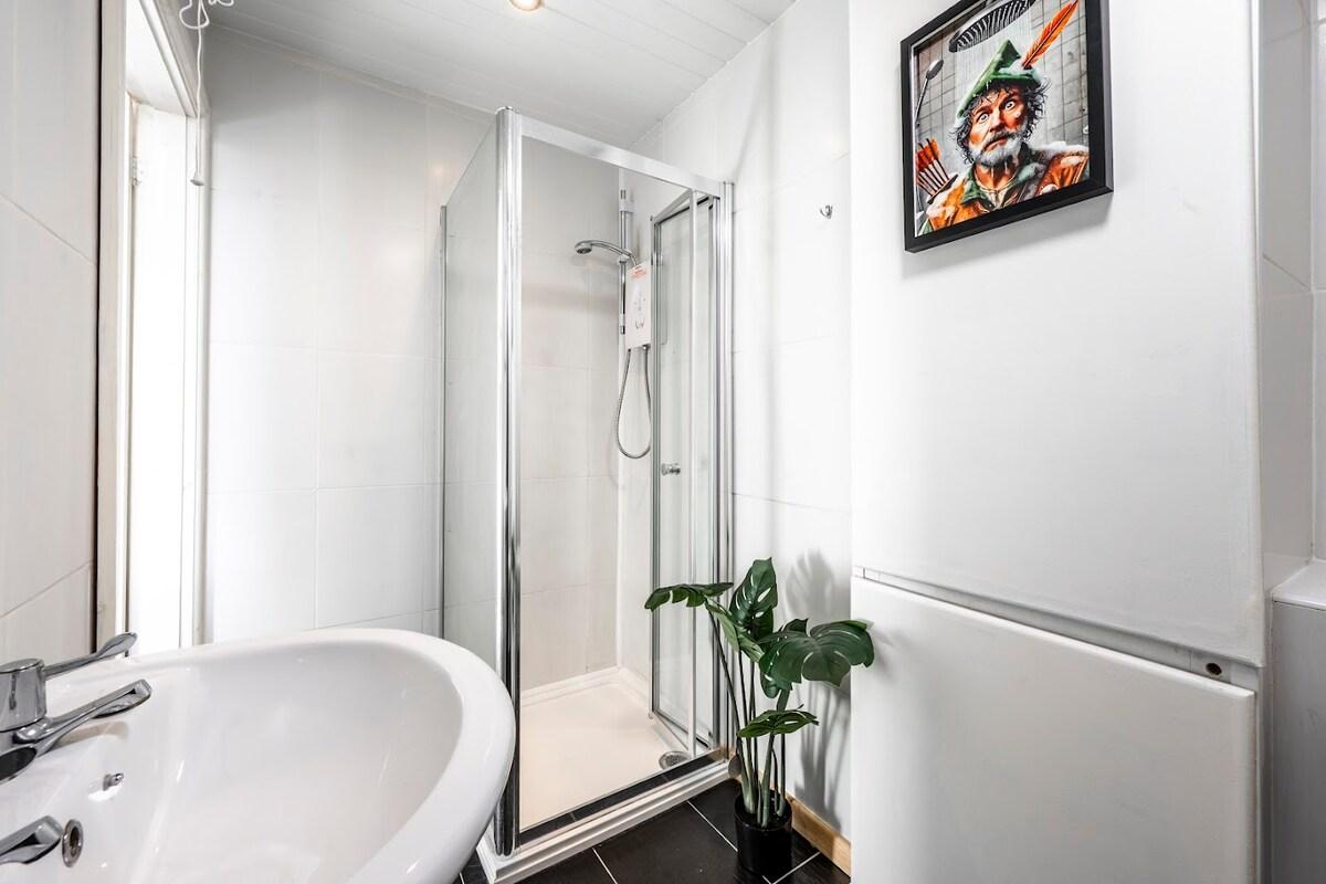 Room Only | Ensuite | Super King | City5