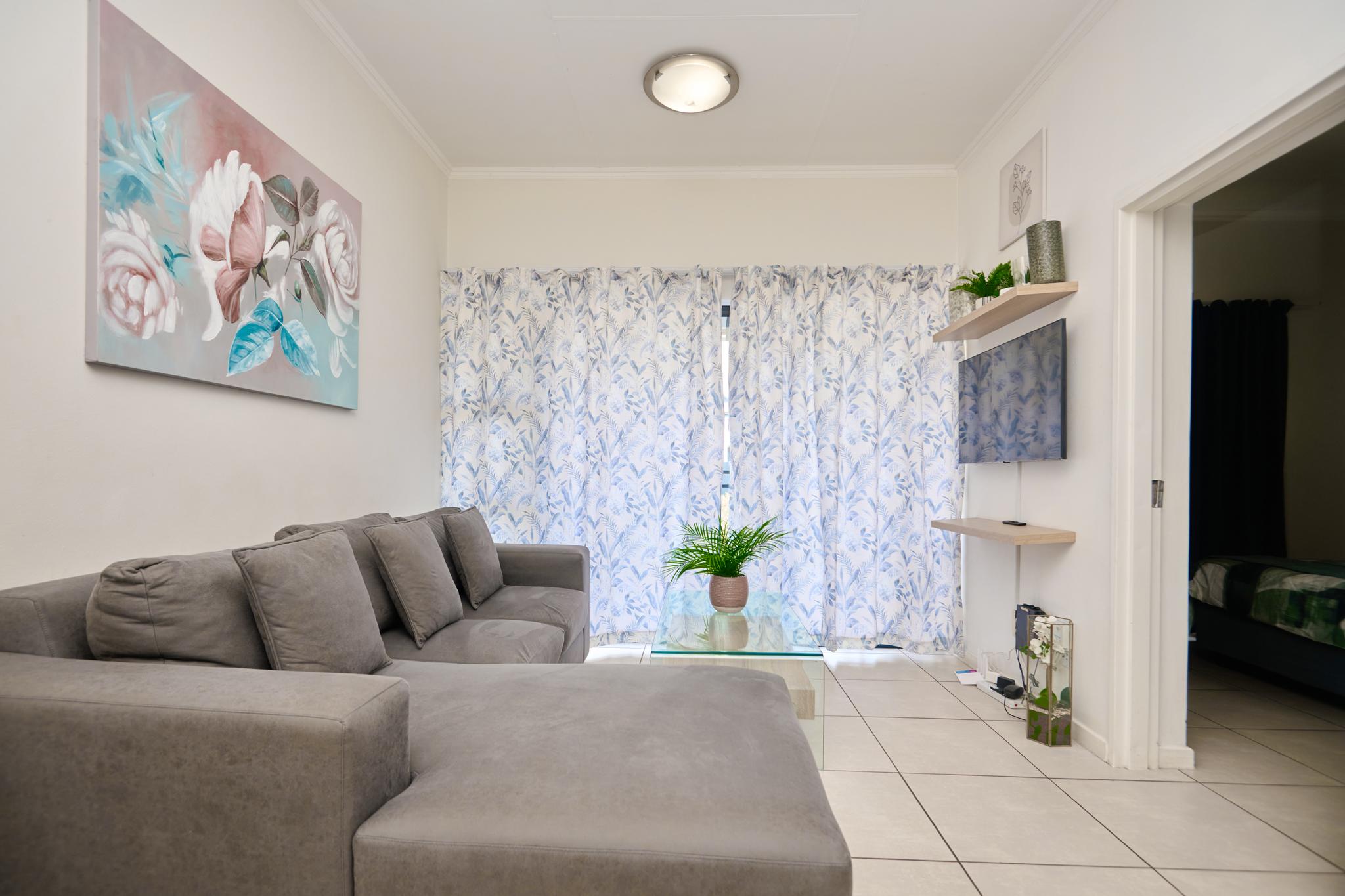 Sam's Apartments & Services-WL2 Luxury 1 Bedroom1