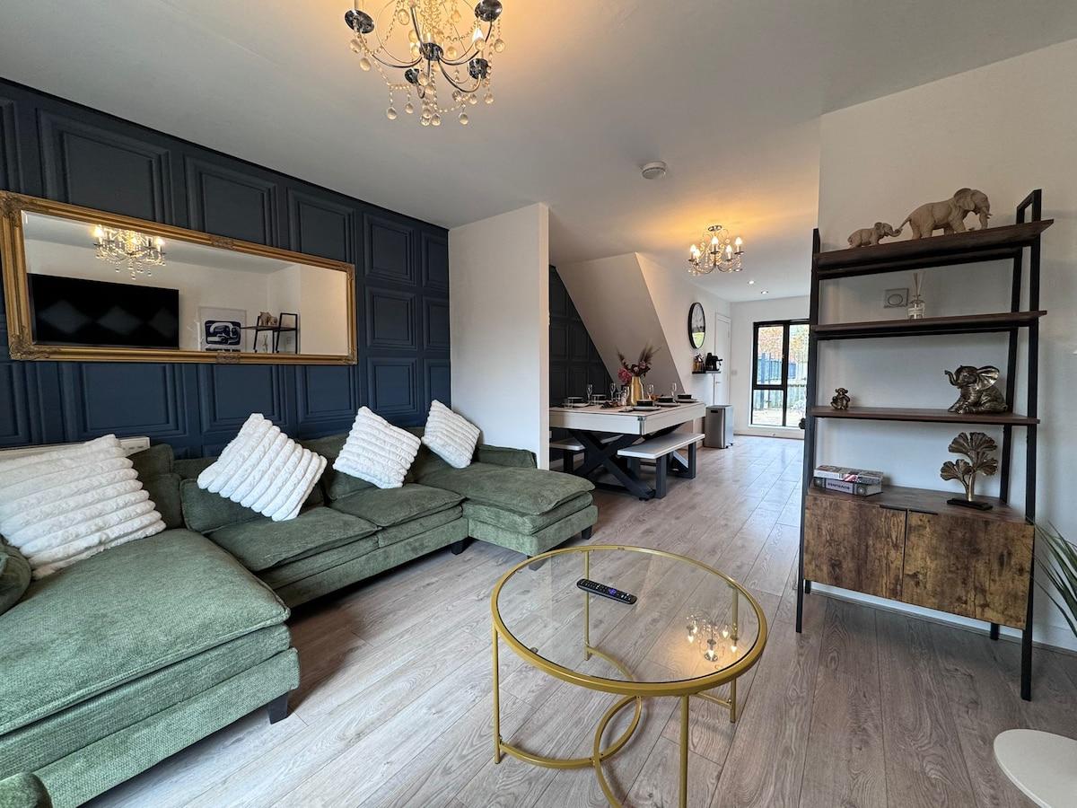 Winsick Residences Salford 3 bed up to 7 guests2