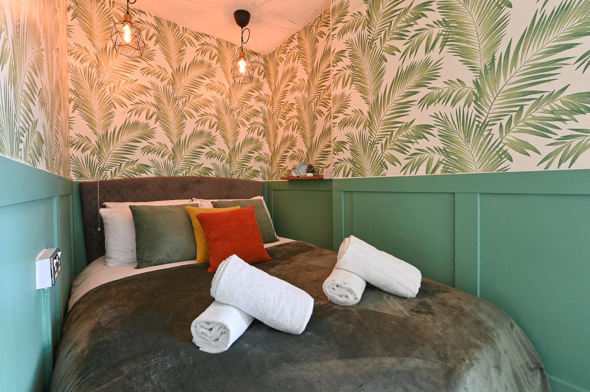 Cosy Studio-Business & Leisure Long Stays-Parking