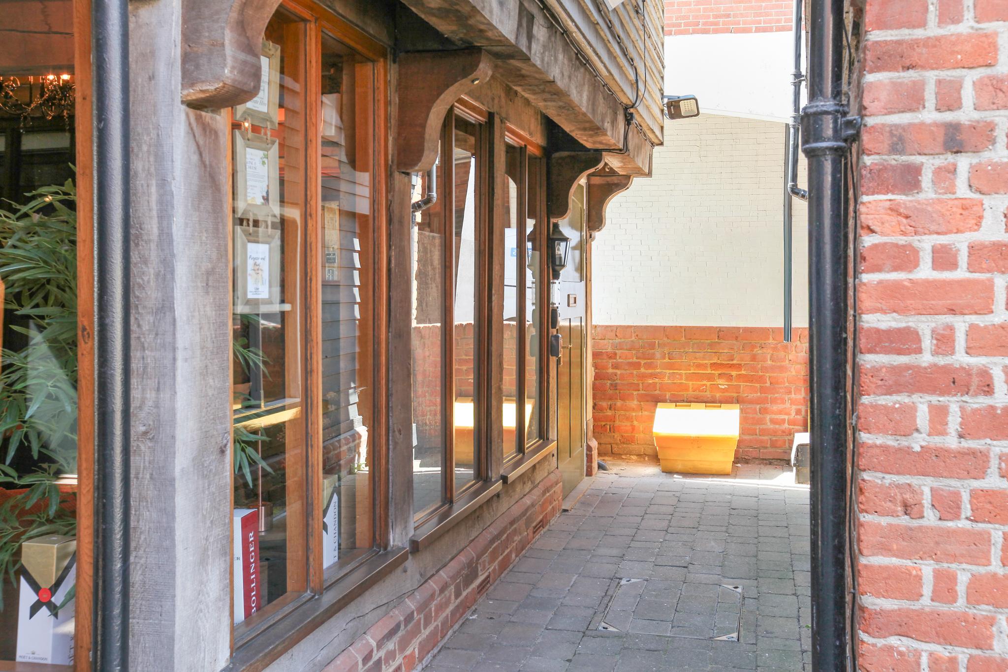Maldon Executive Apartments4