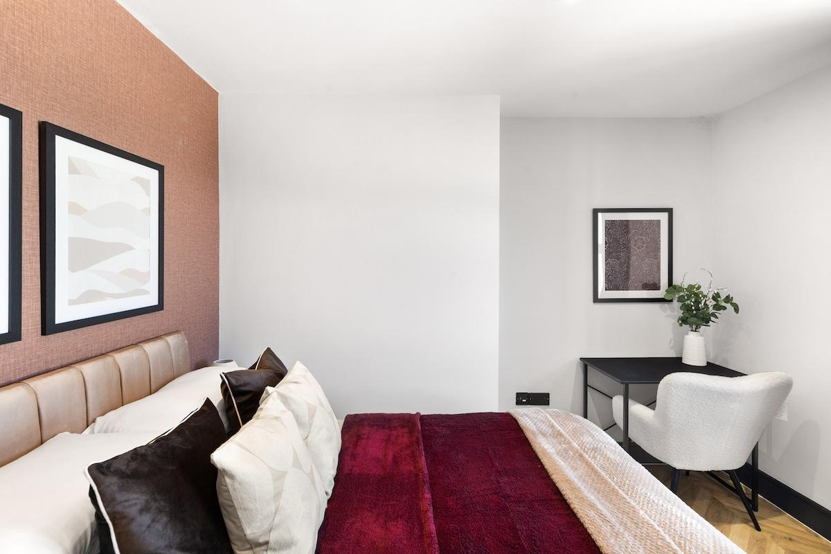 Trendy Duplex w/ Panoramic View Next Hove Station5
